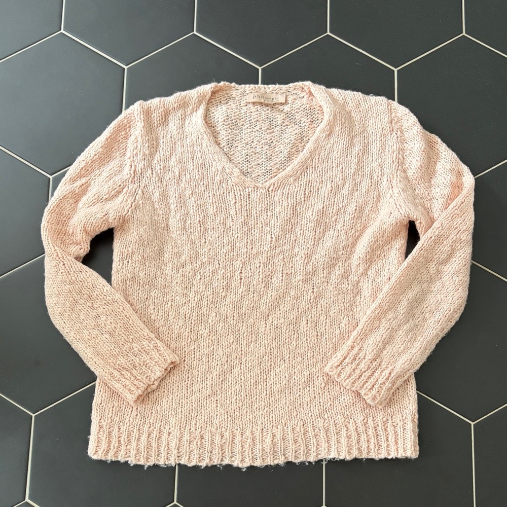 Philosophy Women's Pink V-Neck Sweater size M